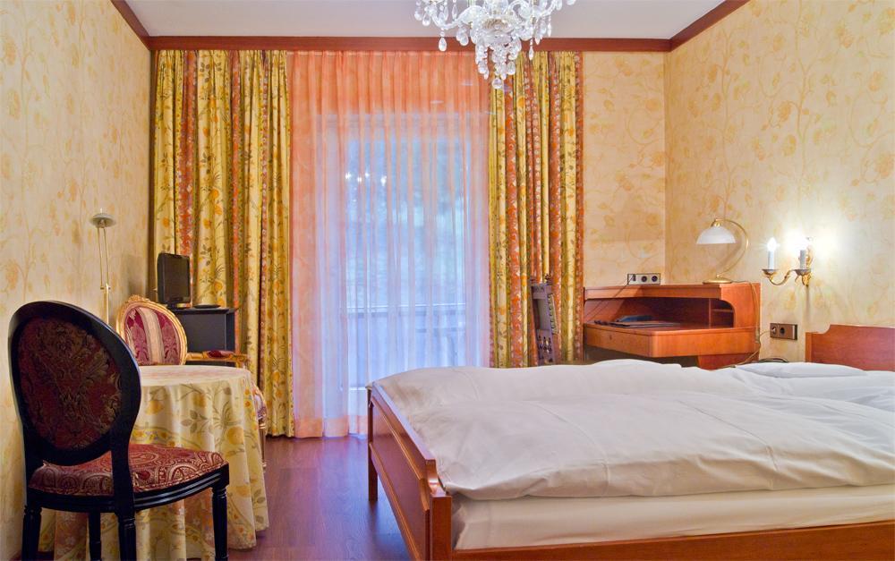 Zum Kranz Garni Ξενοδοχείο Bad Rippoldsau Δωμάτιο φωτογραφία